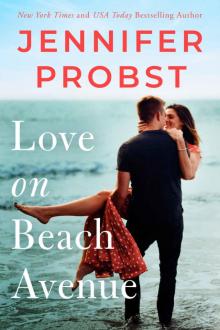 Love on Beach Avenue (The Sunshine Sisters)